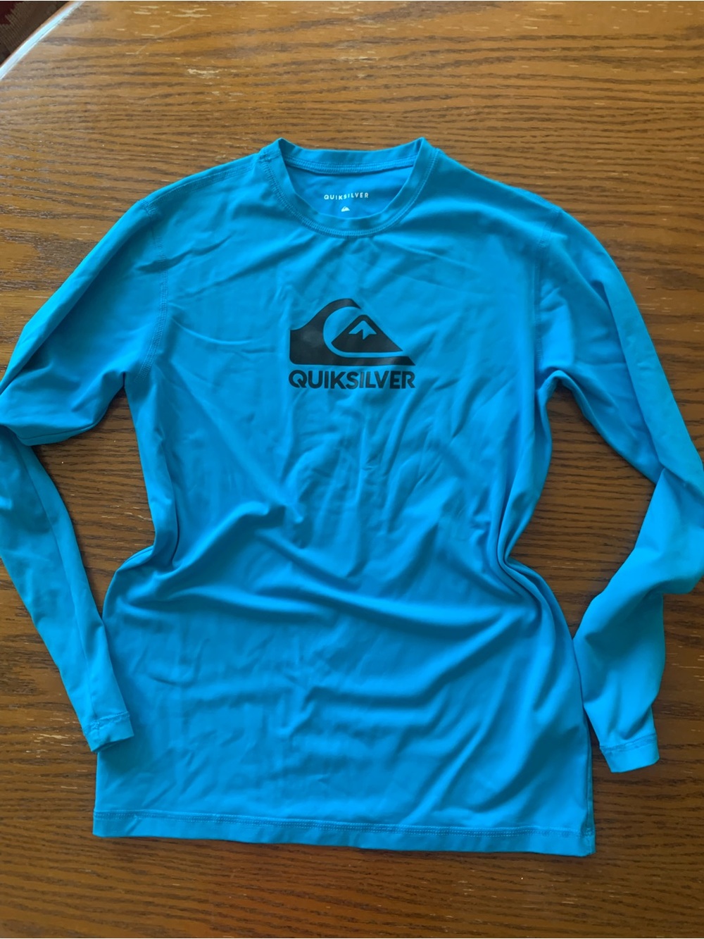 Quiksilver Turquoise Long Sleeve Rash Guard size small